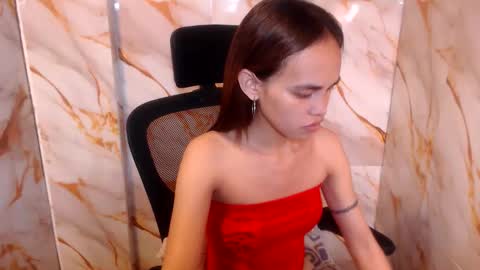 becca online show from April 4, 11:35 pm