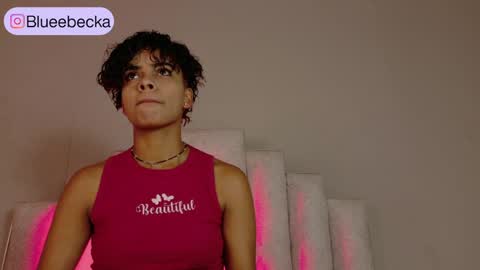 Snapshot of beckablue chatting on May 12, 8:55 am Beecckkkaaa online show from May 12, 8:55 am