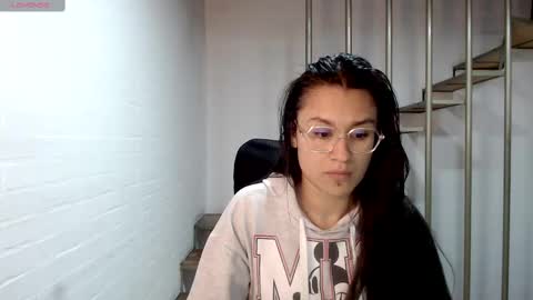 Snapshot of beckdymon chatting on March 10, 6:49 am Daniela online show from March 10, 6:49 am