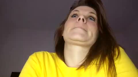 BECKY BOO  online show from April 4, 6:00 am