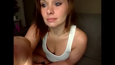 BECKY BOO  online show from May 17, 1:03 am