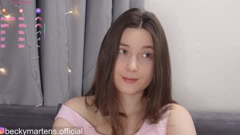 BeckyMartens come join me on    while im offline here  online show from February 3, 4:32 am