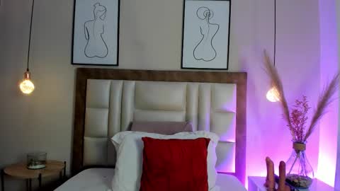 BeckyVidal online show from February 5, 6:23 pm