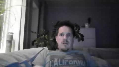 beejee88 online show from February 20, 8:09 pm