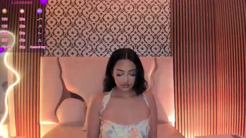 Snapshot of beella_tay1 chatting on March 11, 12:22 pm BELLA online show from March 11, 12:22 pm