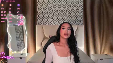 Snapshot of beella_tay1 chatting on March 26, 11:38 am BELLA online show from March 26, 11:38 am