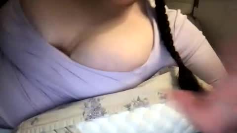 Bubbles online show from February 12, 1:33 am