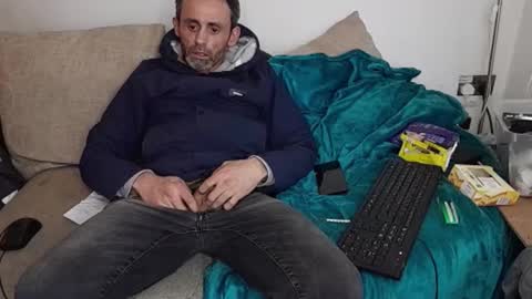 begbestuk online show from April 3, 11:08 am