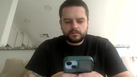 Snapshot of beginnersluck111 chatting on November 16, 6:13 pm Beginners Luck online show from November 16, 6:13 pm