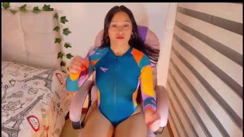 Snapshot of being__evil chatting on October 28, 3:21 am being__evil online show from October 28, 3:21 am