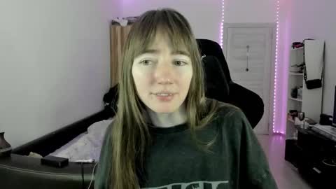 bekka online show from December 17, 4:02 pm