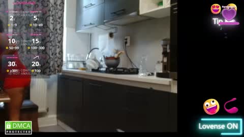 kevin and Bella online show from September 30, 9:03 am