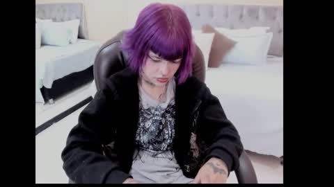 Bela online show from February 8, 1:03 pm