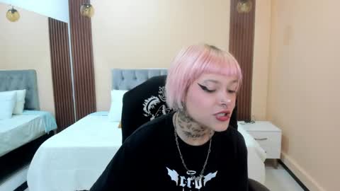 Bela online show from May 8, 11:59 am