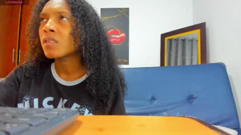 Snapshot of belen10 chatting on October 14, 11:44 am Belen online show from October 14, 11:44 am