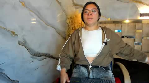 Belen online show from May 6, 1:16 pm