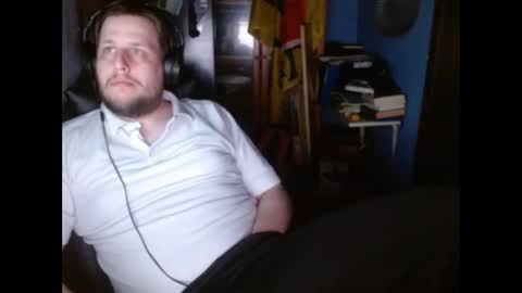 Snapshot of belgiandudeantwerp chatting on April 8, 9:48 pm Belgian Dude online show from April 8, 9:48 pm