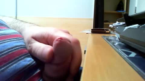 belgianfatcock online show from May 15, 6:09 am