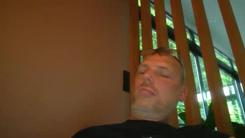 Snapshot of belgianordenary chatting on May 5, 5:26 am belgianordenary online show from May 5, 5:26 am