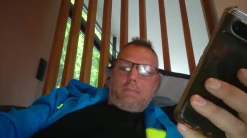 Snapshot of belgianordenary chatting on May 12, 5:37 am belgianordenary online show from May 12, 5:37 am