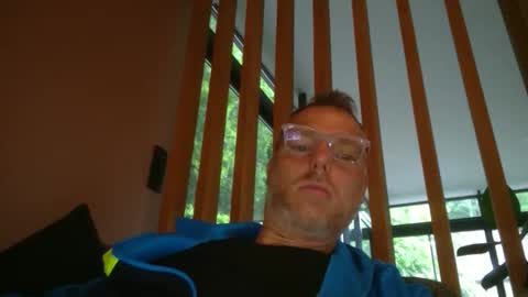 Snapshot of belgianordenary chatting on May 18, 4:40 am belgianordenary online show from May 18, 4:40 am