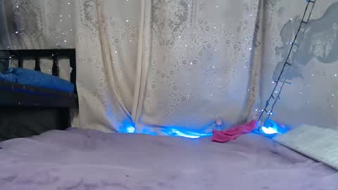 Snapshot of belinda_luna_ chatting on December 14, 2:23 am modelo independiente online show from December 14, 2:23 am
