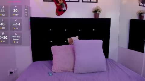 Bella online show from December 22, 4:04 pm