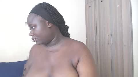 belindakeysha online show from May 13, 5:49 am