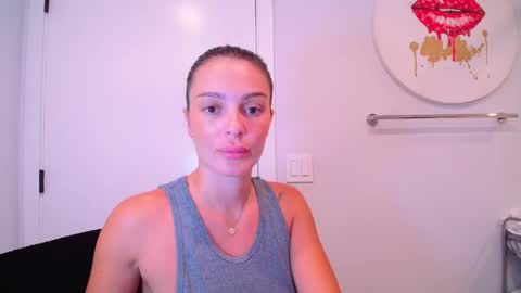 Snapshot of bell_kim chatting on May 31, 1:03 am Bell kim online show from May 31, 1:03 am