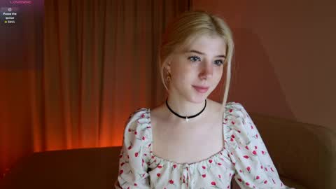 Bella online show from May 15, 12:01 pm