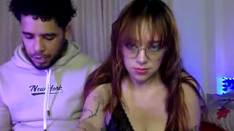 bella_and_koko online show from March 20, 11:20 pm