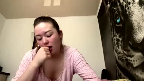 Hanna here Welcome  online show from May 22, 6:09 am