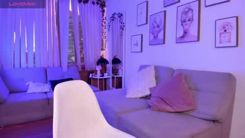 Onlyfans isa bella 23 online show from September 27, 9:53 pm