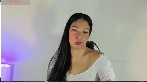 Laura online show from March 2, 1:27 pm