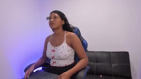 Isa online show from December 18, 7:47 am