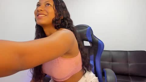 Isa online show from December 21, 6:15 pm