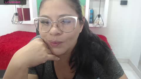 lady online show from October 3, 11:40 am