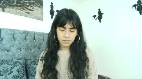 Bella online show from May 14, 1:12 am