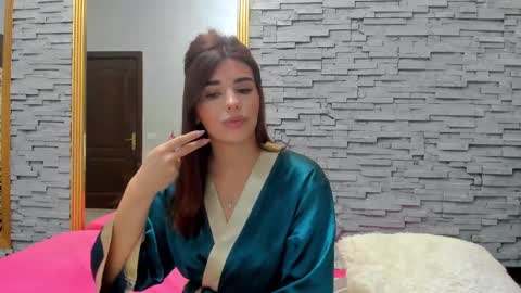 Snapshot of bella_posh chatting on March 2, 6:59 am bella_posh online show from March 2, 6:59 am