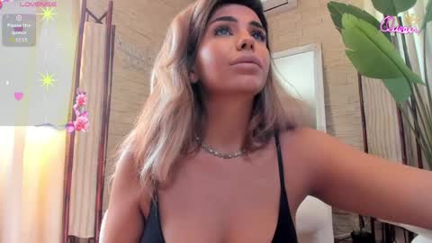 bella_posh online show from May 6, 7:13 am