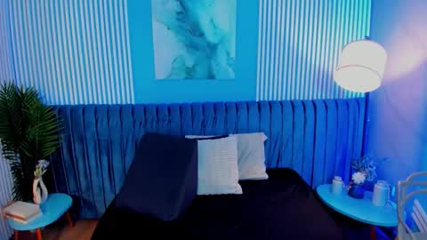 Snapshot of bella_riviera chatting on October 19, 12:06 pm Bella Riviera online show from October 19, 12:06 pm