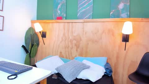 Snapshot of bella_riviera chatting on November 1, 7:05 pm Bella Riviera online show from November 1, 7:05 pm