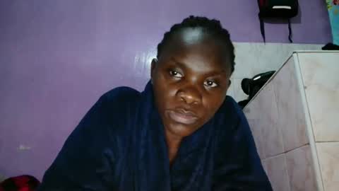 Snapshot of bella_sky_ chatting on January 12, 7:30 pm Sky online show from January 12, 7:30 pm