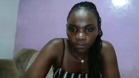Snapshot of bella_sky_ chatting on February 24, 12:58 pm Sky online show from February 24, 12:58 pm