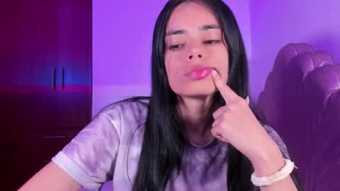 Valeria Model Independent online show from January 16, 5:11 am