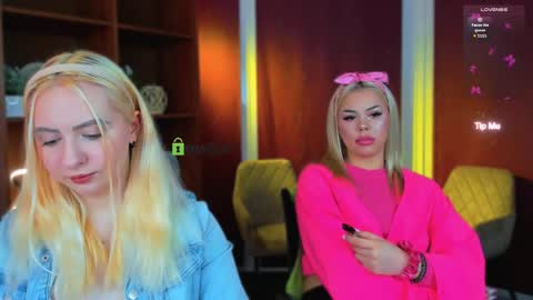 Snapshot of bella_sunshine1 chatting on March 22, 9:13 am alexa online show from March 22, 9:13 am