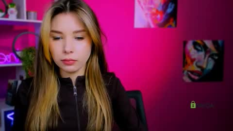 Snapshot of bella_sunshine1 chatting on March 28, 12:05 pm alexa online show from March 28, 12:05 pm