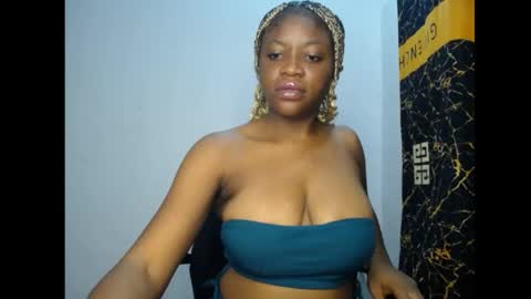 bella online show from April 30, 5:52 pm