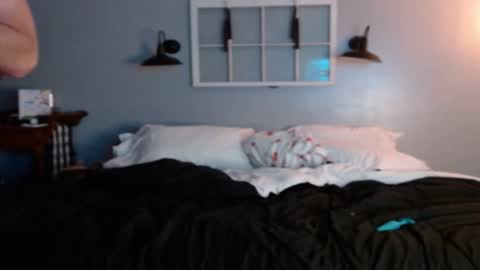 Snapshot of bellabeanz chatting on January 28, 8:36 pm Roxy Rain online show from January 28, 8:36 pm