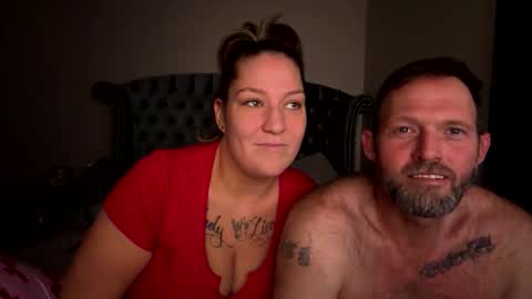 Snapshot of bellabeanz chatting on February 7, 2:37 am Roxy Rain online show from February 7, 2:37 am